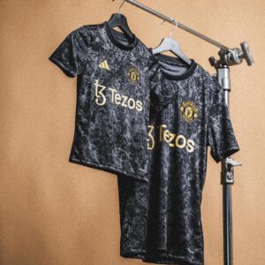 Manchester United X Stone Roses (Black)