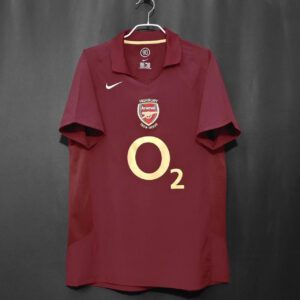 Retro ARSENAL HIGHBURY 2005-06 HOME
