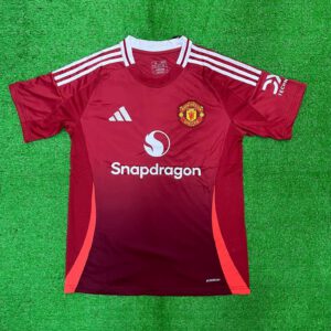 MANCHESTER UNITED HOME 24/25
(FAN VERSION)